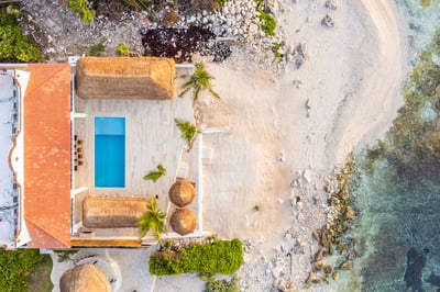 Luxury Villa Photo #47
