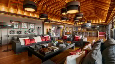Luxury Villa Photo #25