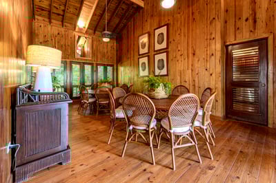 Luxury Villa Photo #30