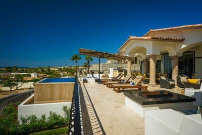Luxury Villa Photo #14