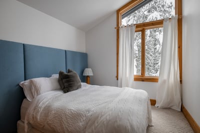 Luxury Villa Photo #9