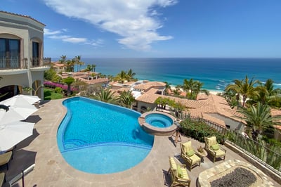 Luxury Villa Photo #60