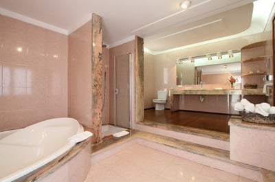 Luxury Villa Photo #20