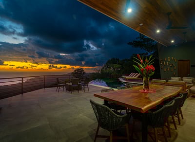 Luxury Villa Photo #43