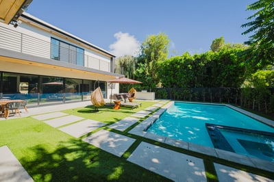 Luxury Villa Photo #3