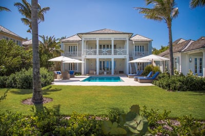 Luxury Villa Photo #2