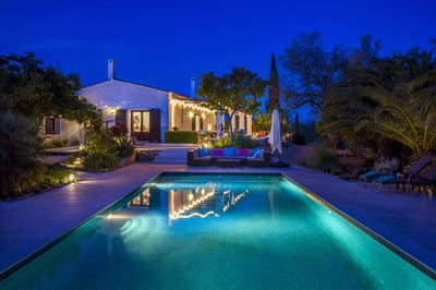 Luxury Villa Photo #6