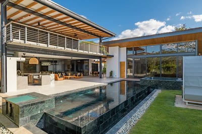 Luxury Villa Photo #2