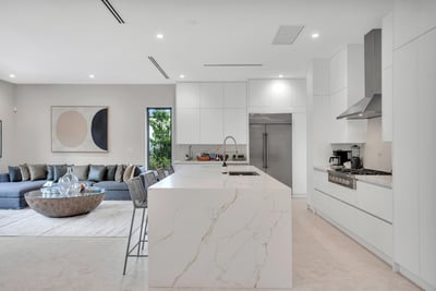 Luxury Villa Photo #22