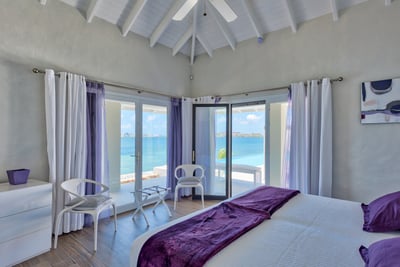 Luxury Villa Photo #36