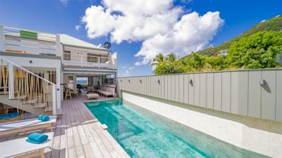 Luxury Villa Photo #9