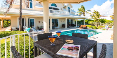 Luxury Villa Photo #4