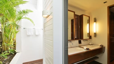 Luxury Villa Photo #35