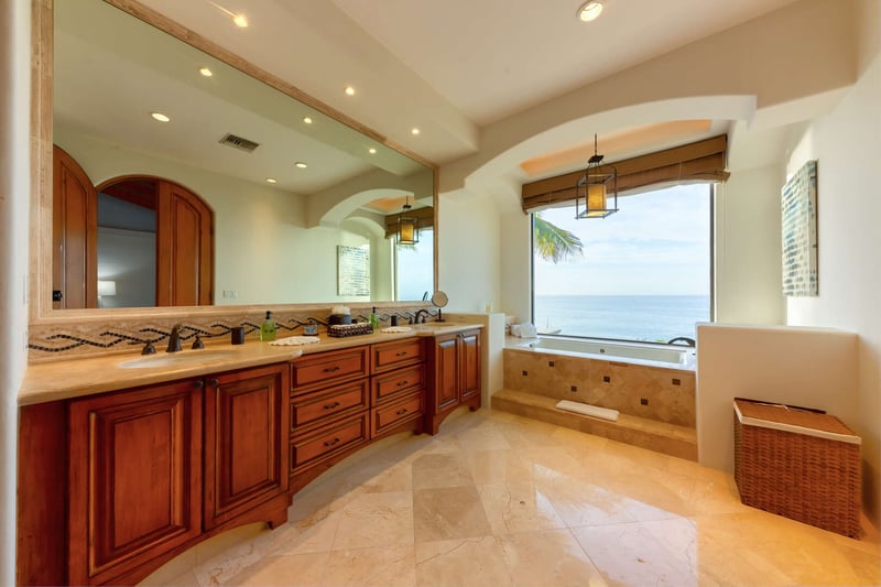 Villa Encantadora del Mar