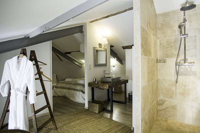 Luxury Villa Photo #15
