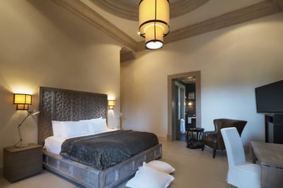 Luxury Villa Photo #23