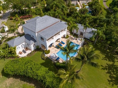 Luxury Villa Photo #4