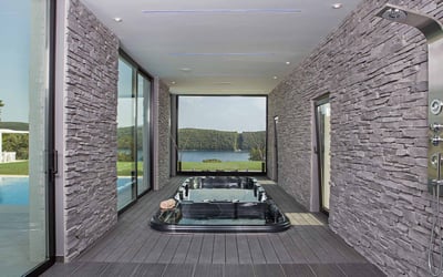 Luxury Villa Photo #20
