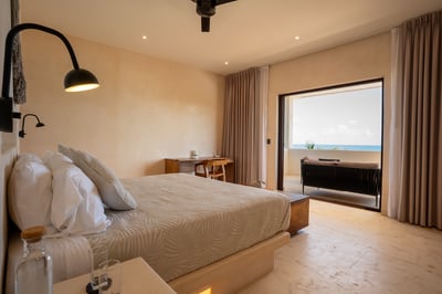 Luxury Villa Photo #29