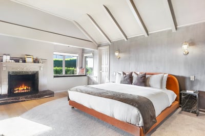 Luxury Villa Photo #24