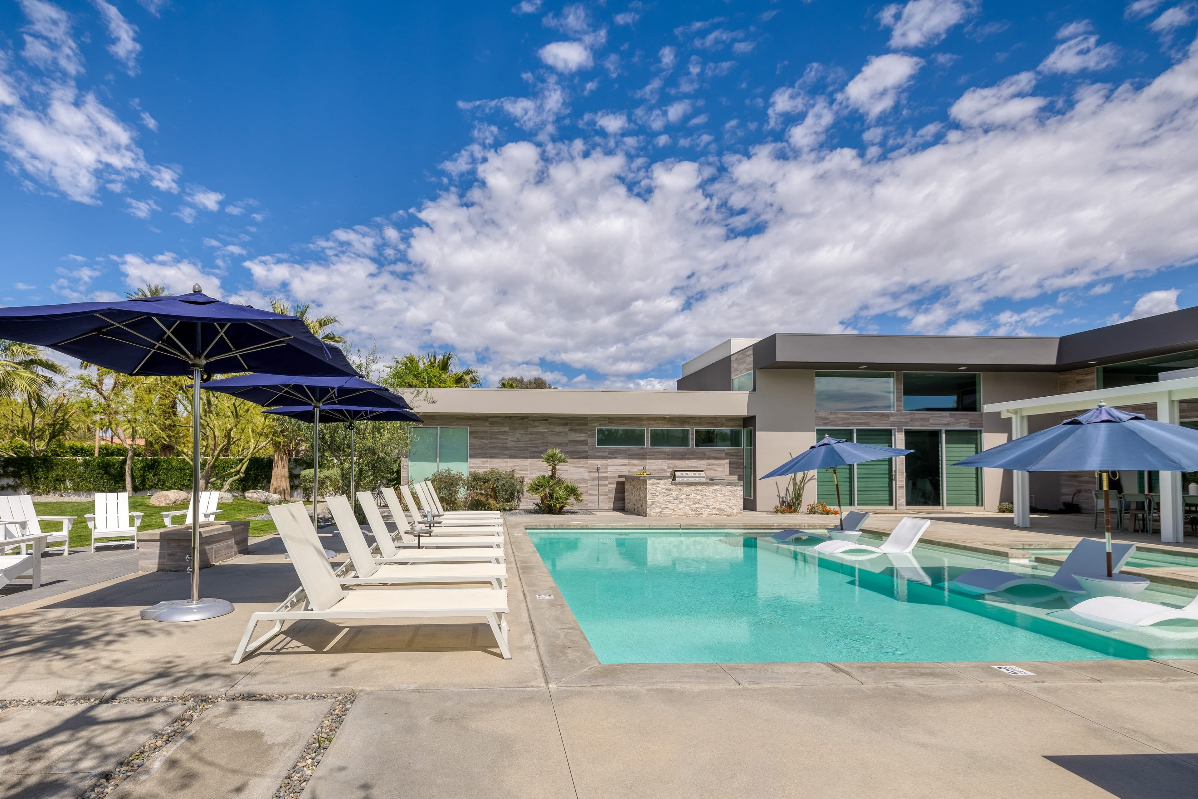 Ocotillo Oasis
