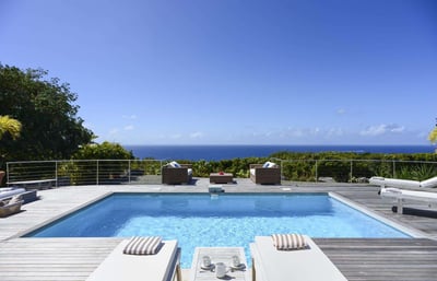 Luxury Villa Photo #4