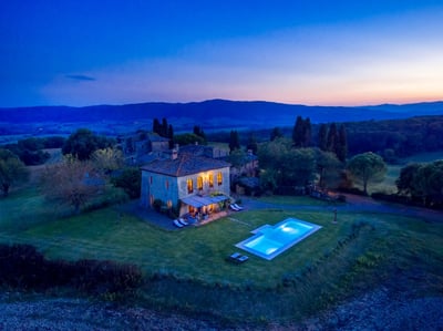 Luxury Villa Photo #28