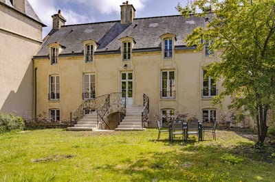 Luxury Villa Photo #37