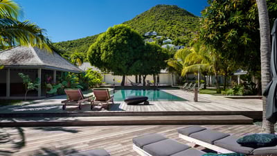 Luxury Villa Photo #18