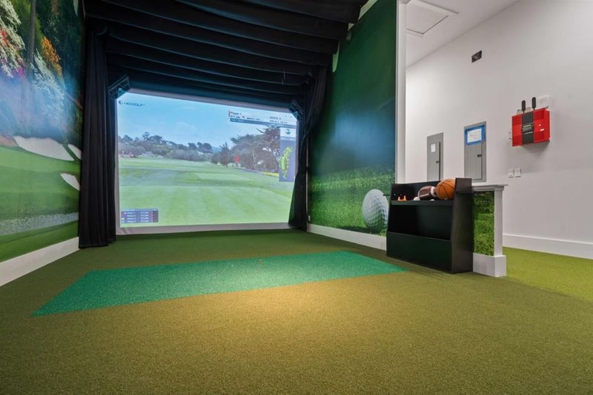 Majestic Monarch Estate