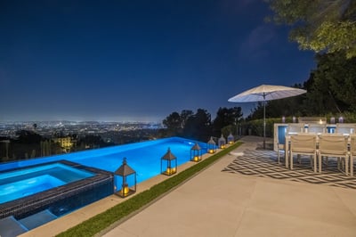Luxury Villa Photo #8
