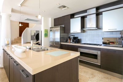 Luxury Villa Photo #12
