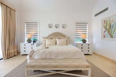 Luxury Villa Photo #20