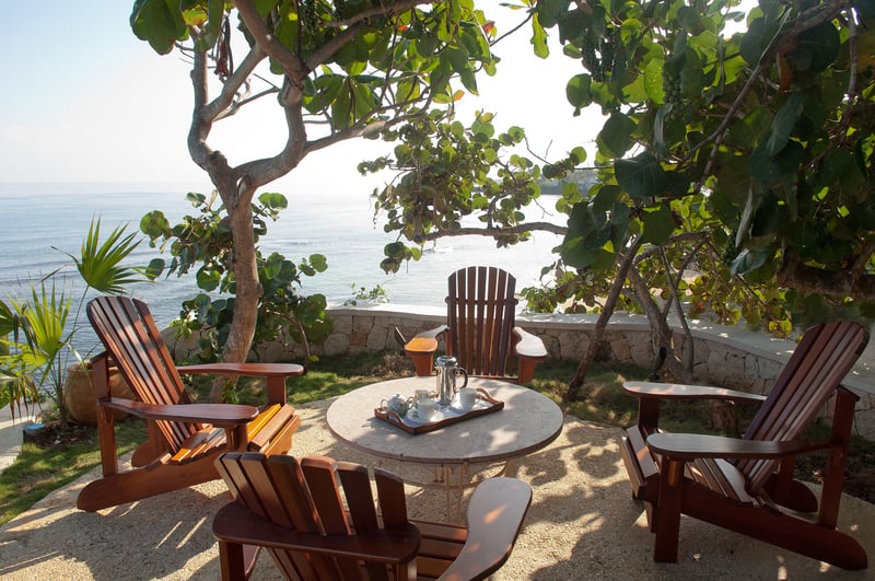 Hidden Bay by the Sea