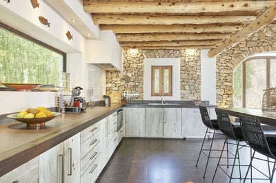 Luxury Villa Photo #12