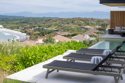 Luxury Villa Photo #5