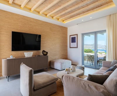 Luxury Villa Photo #32