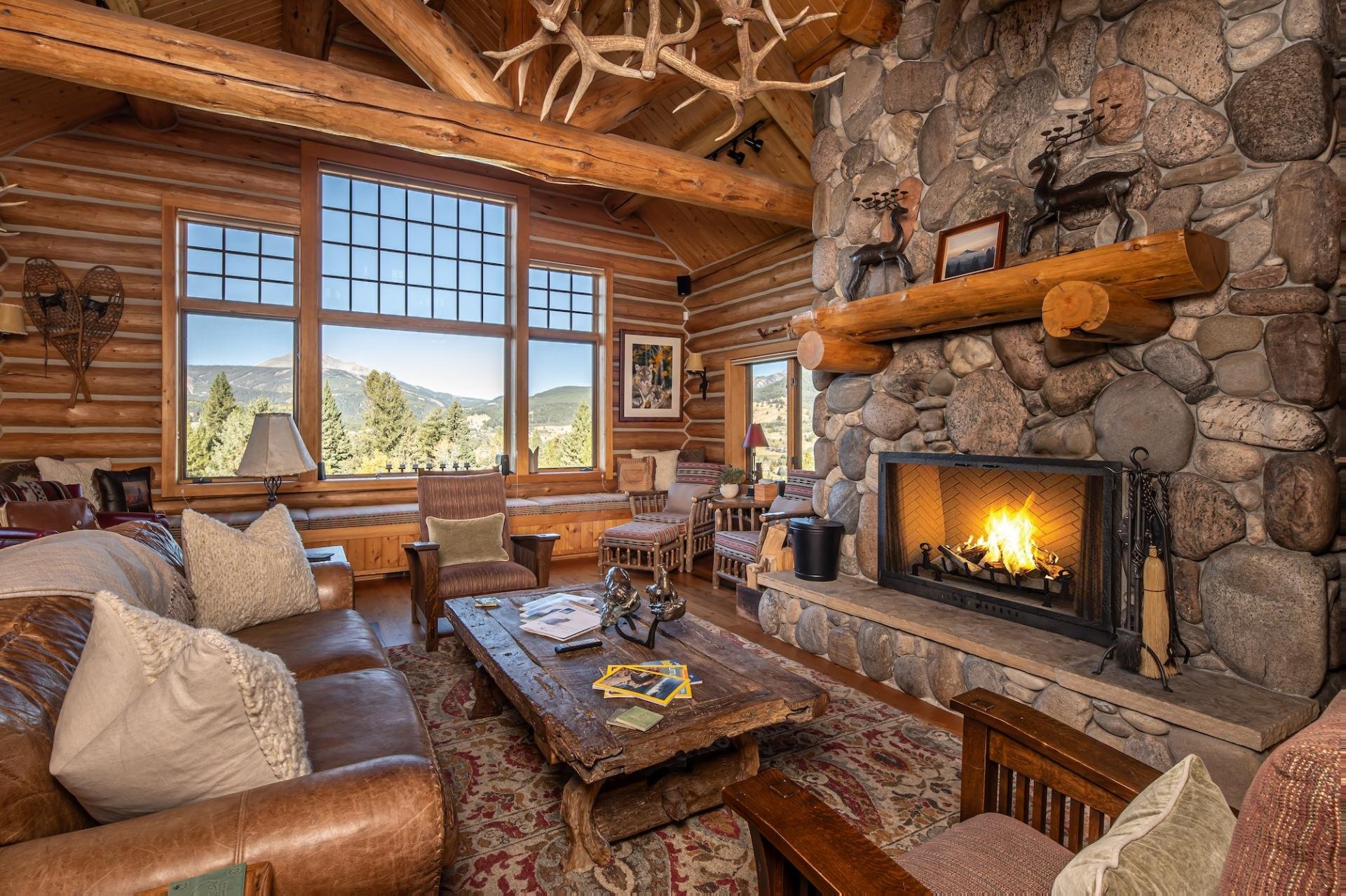 Huckleberry Hideaway