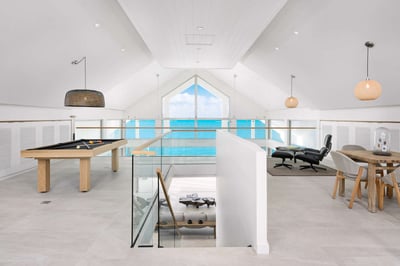 Luxury Villa Photo #19