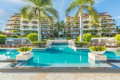 Luxury Villa Photo #11