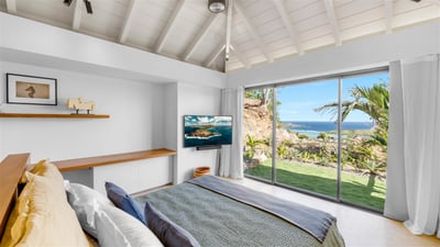 Luxury Villa Photo #47