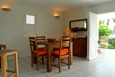 Luxury Villa Photo #3