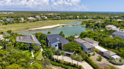 Hacienda A39 - Lakefront Villa with Golf View