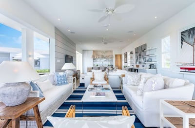 Luxury Villa Photo #14