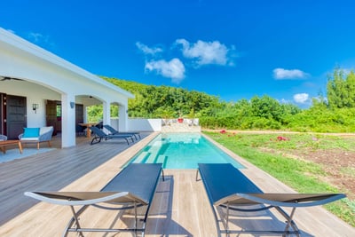 Luxury Villa Photo #8