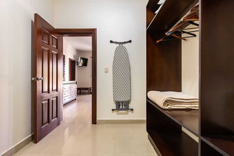 Colonial Beach Villa