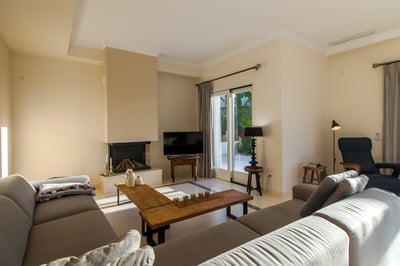 Luxury Villa Photo #12