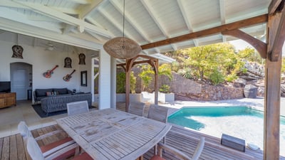 Luxury Villa Photo #5
