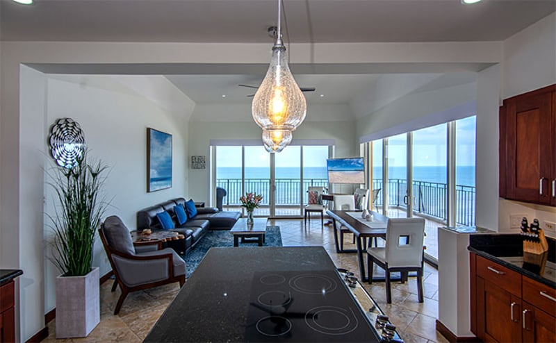 Vista Las Palmas 12C