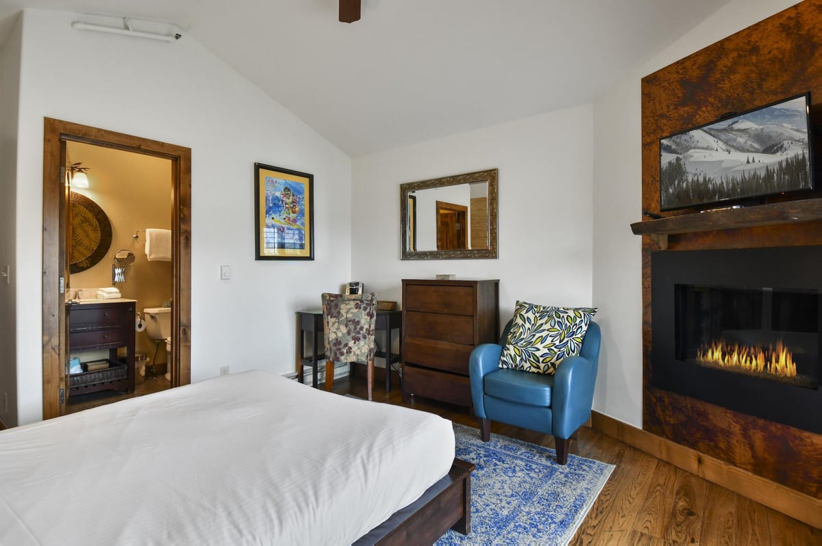 The Pearl of Park City